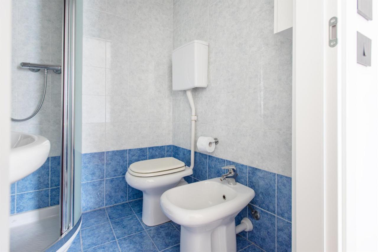 Apartamento Casa Valery Torbole Sul Garda Exterior foto